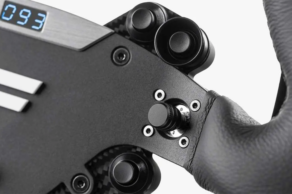 Fanatec ClubSport Steering Wheel RS + QR2
