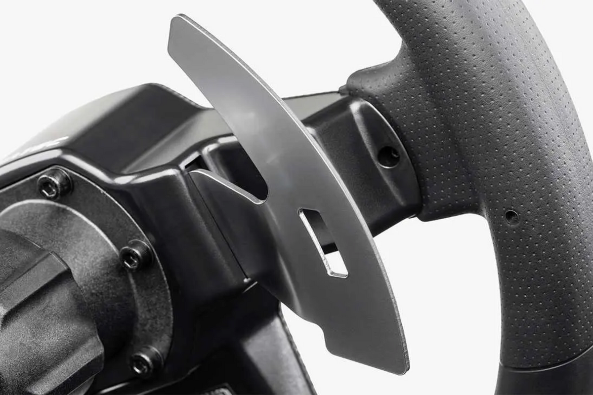 Fanatec CSL Steering Wheel P1 V2 + QR2 Lite