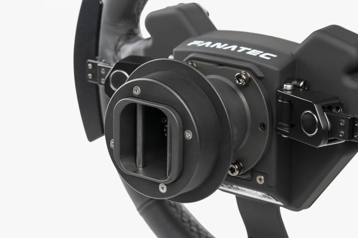 Fanatec ClubSport Steering Wheel RS + QR2